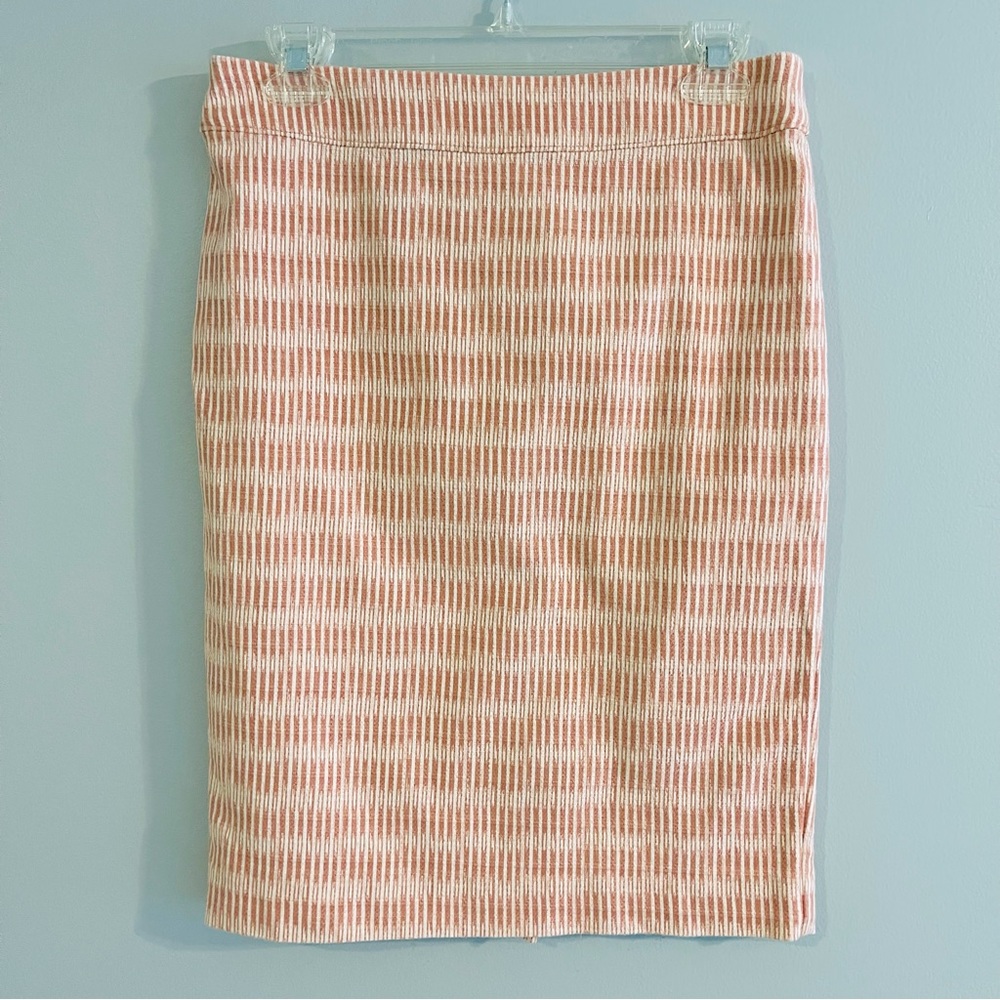 Loft Textured Pencil Skirt